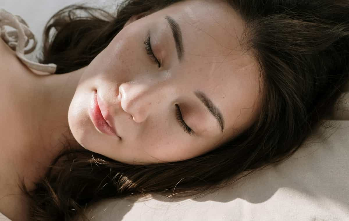 This Particular Type of Sleep Loss Is Linked To Emotional Distress (M)